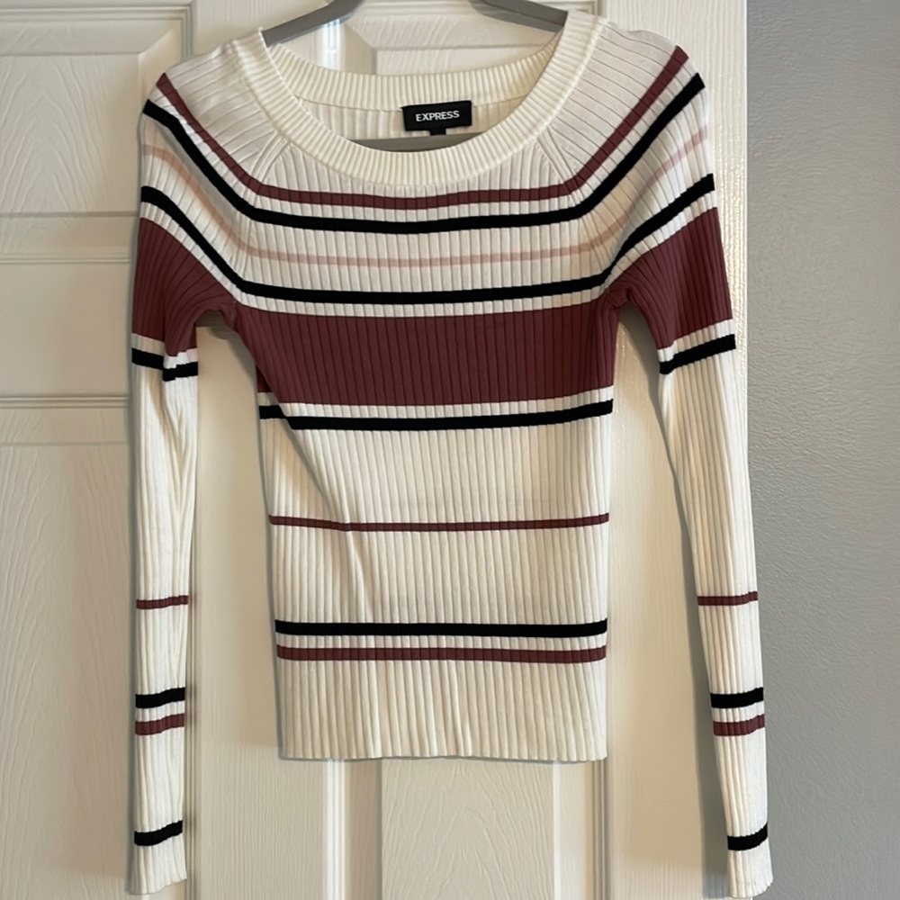 Express long sleeve, size small, form fitting